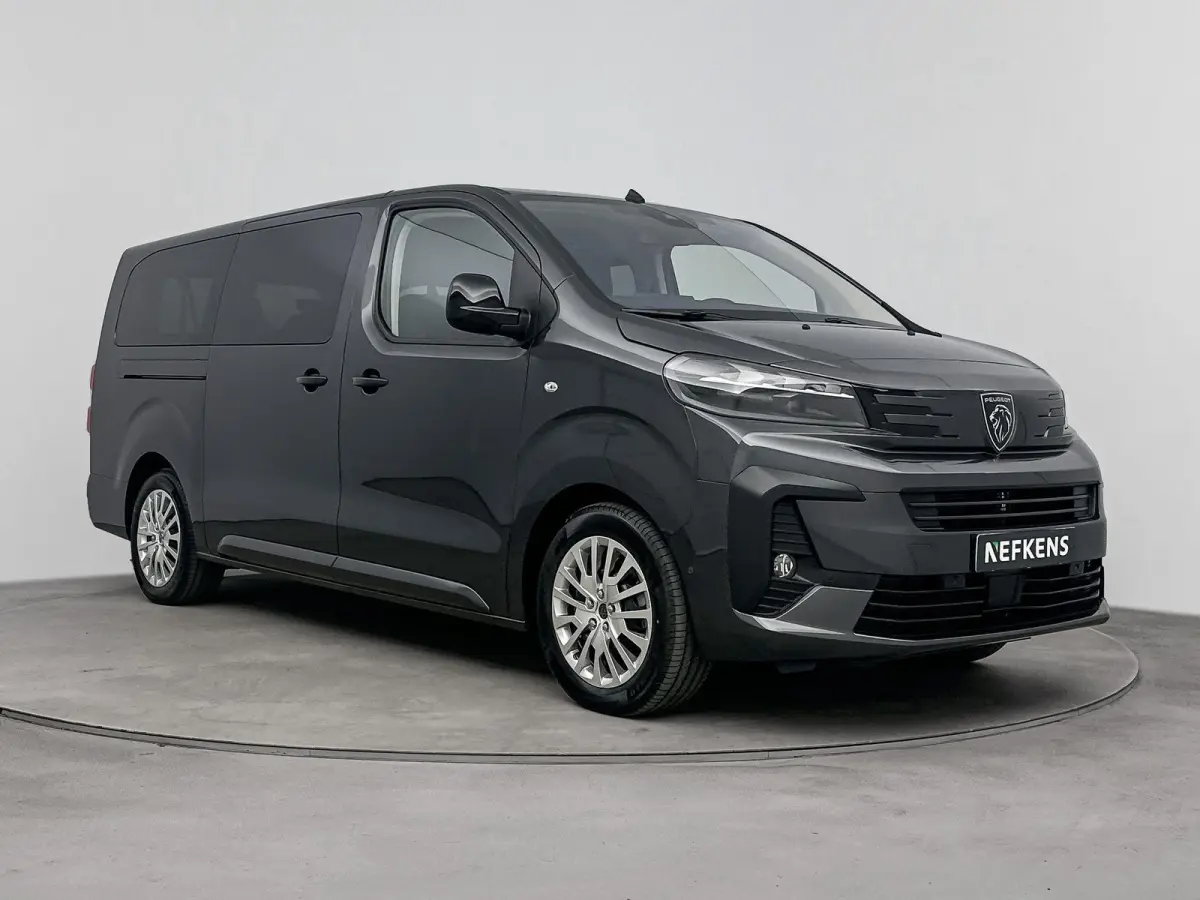 Long 75 kWh 136pk 8-persoons | Lage kilometerstand! | Navigatie | Achteruitrijcamera | Adaptieve Cruise Control | Climate Control | Parkeersensoren v+a | Stuurverwarming | Apple Carplay / An