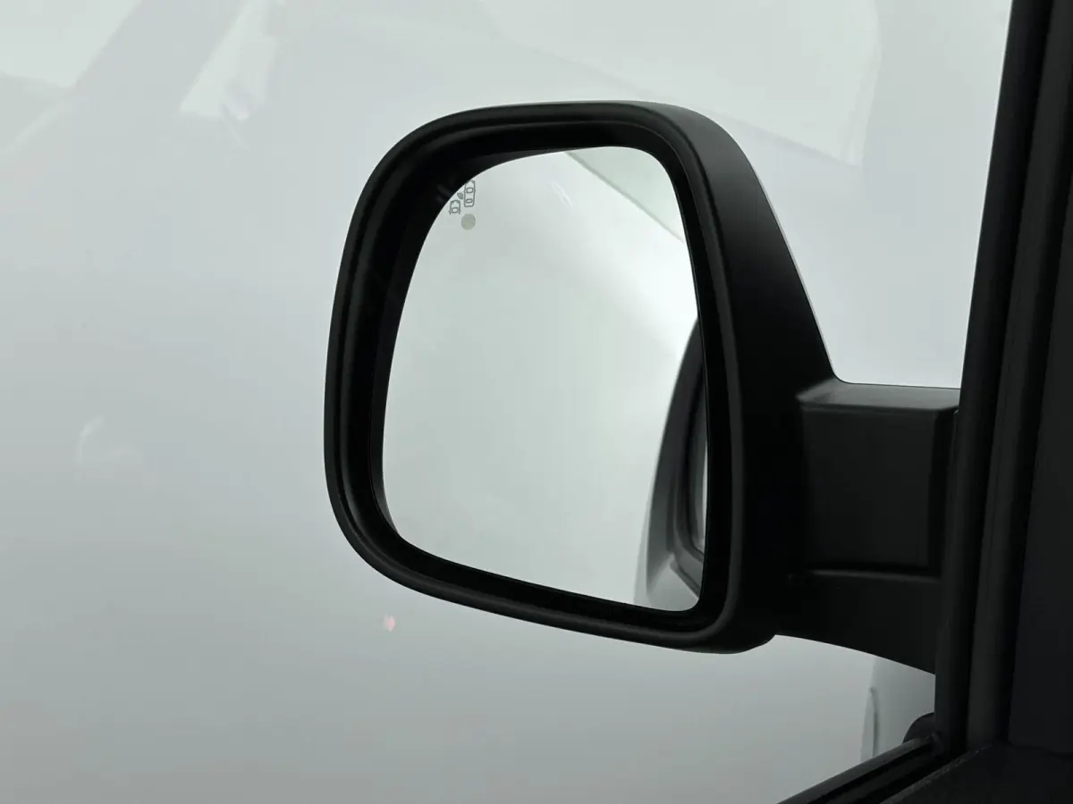 Long L3 75 kWh 136pk 8-persoons | Lage kilometerstand! | Nieuwprijs €70.000! | Navigatie | Achteruitrijcamera | Adaptieve Cruise Control | Climate Control | Parkeersensoren v+a | Stuurverw