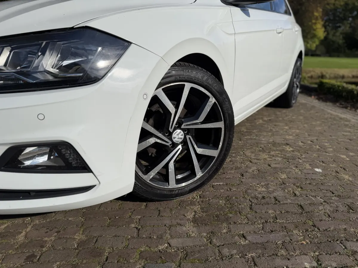 1.0 TSI Highline | Adaptive | PDC | CarPlay | DSG |