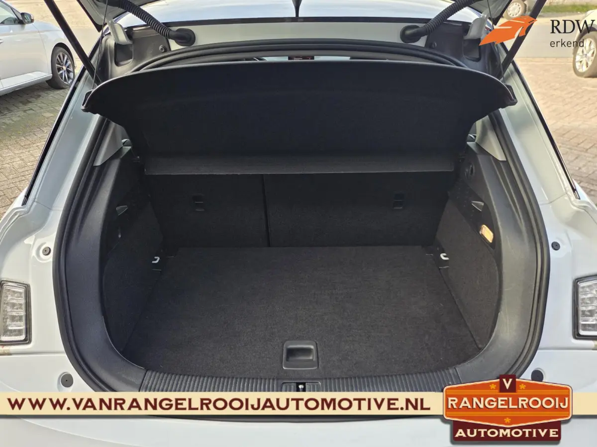 1.0 TFSI Sport Pro Line S