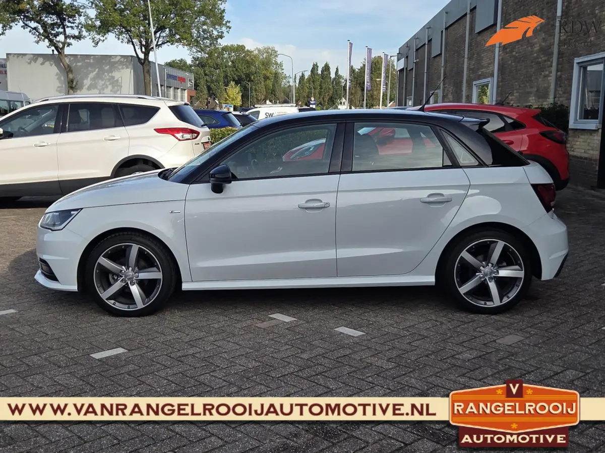 1.0 TFSI Sport Pro Line S