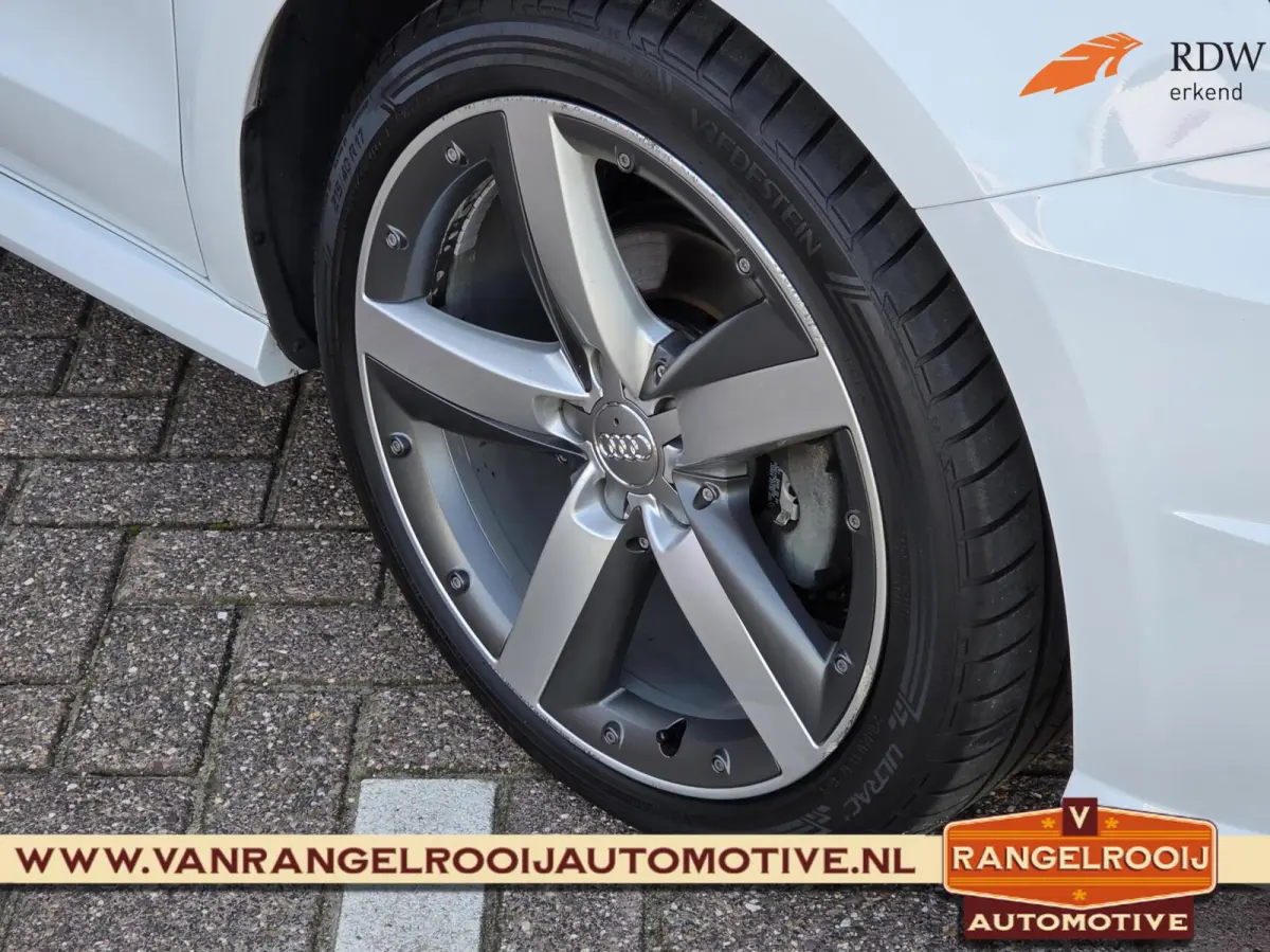1.0 TFSI Sport Pro Line S