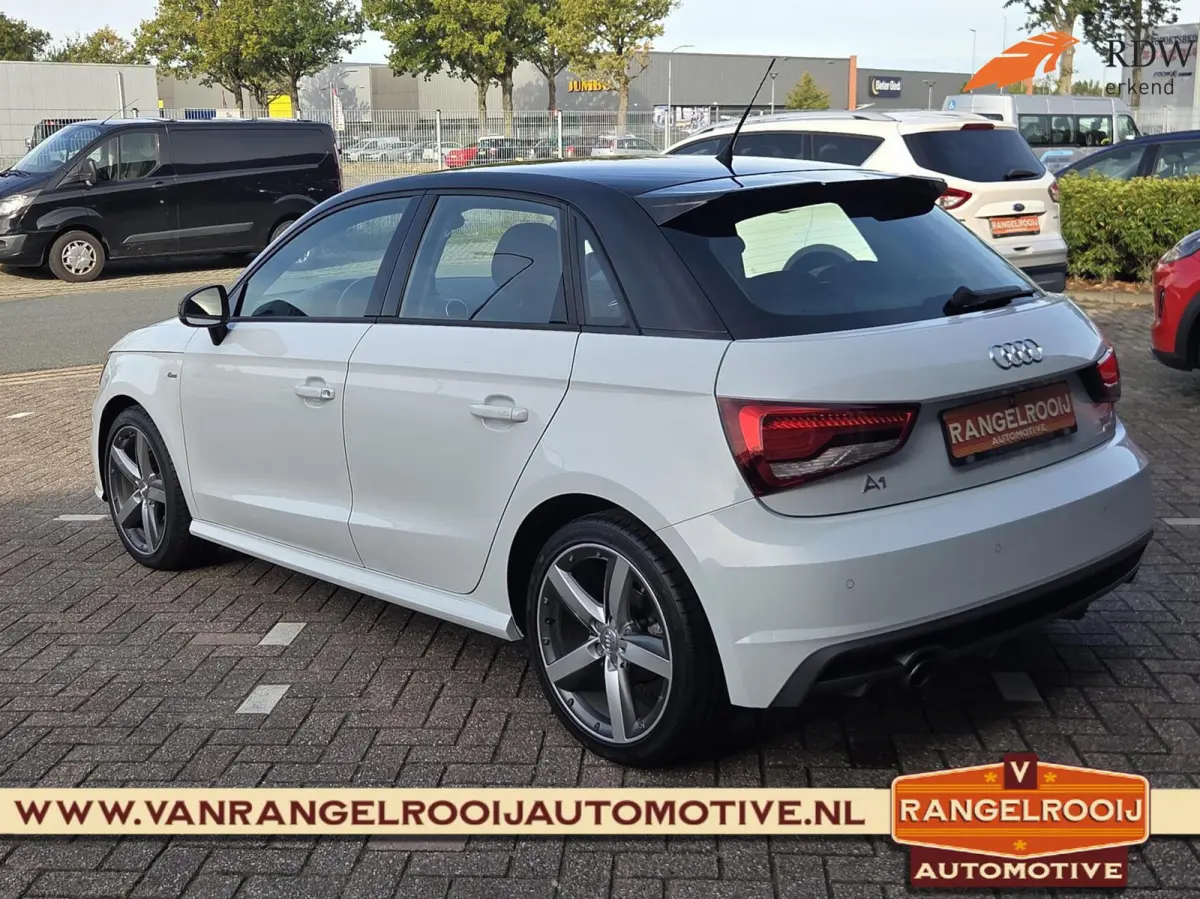 1.0 TFSI Sport Pro Line S