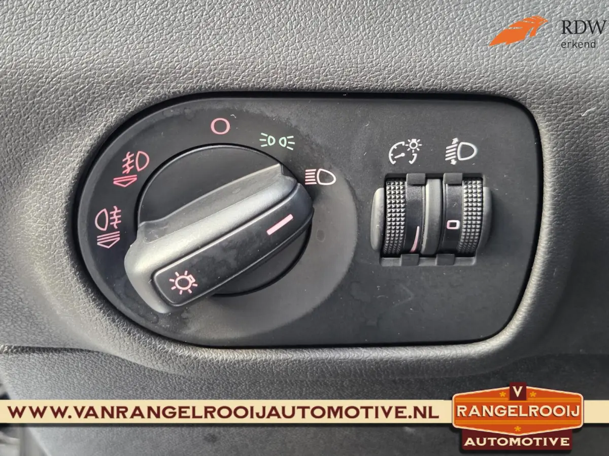 1.0 TFSI Sport Pro Line S