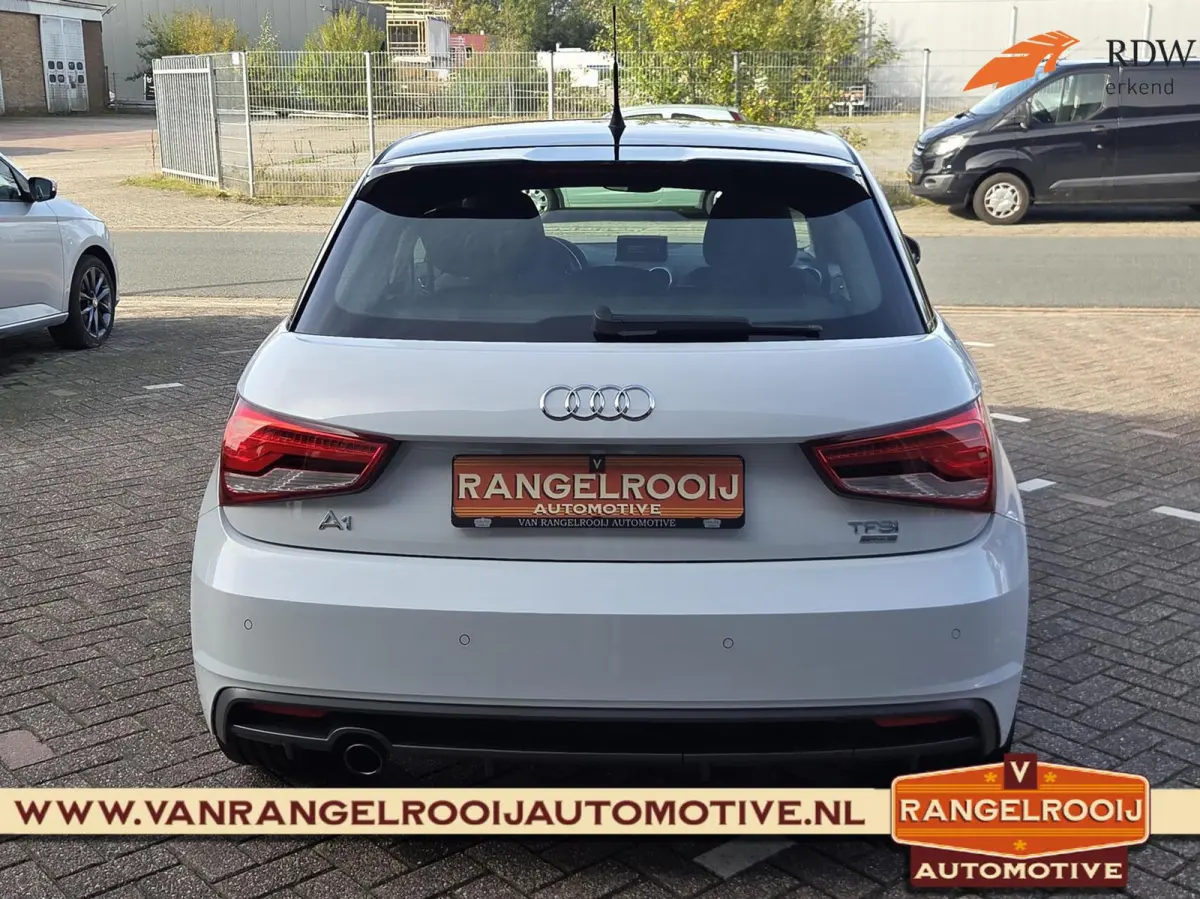 1.0 TFSI Sport Pro Line S