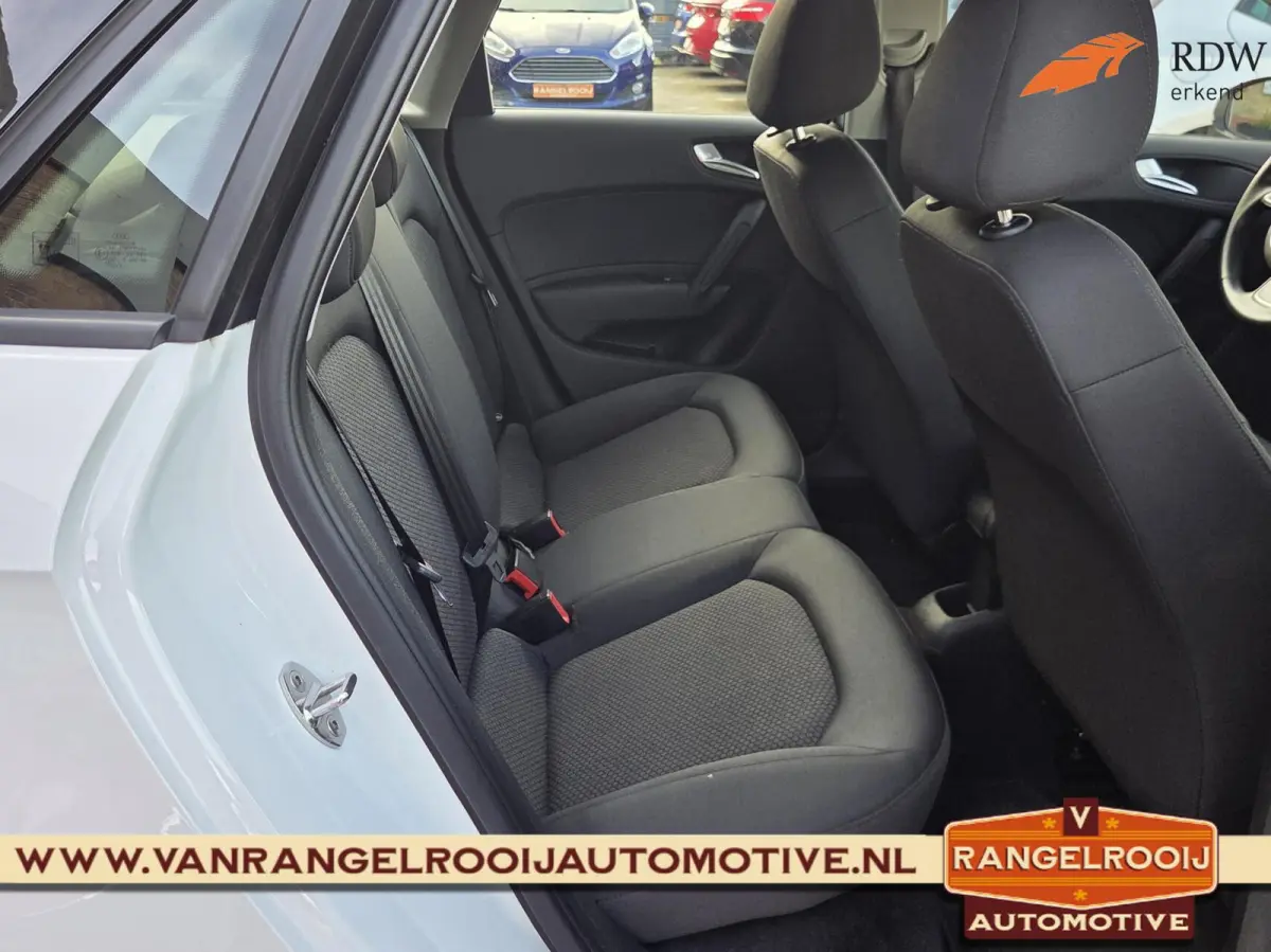 1.0 TFSI Sport Pro Line S