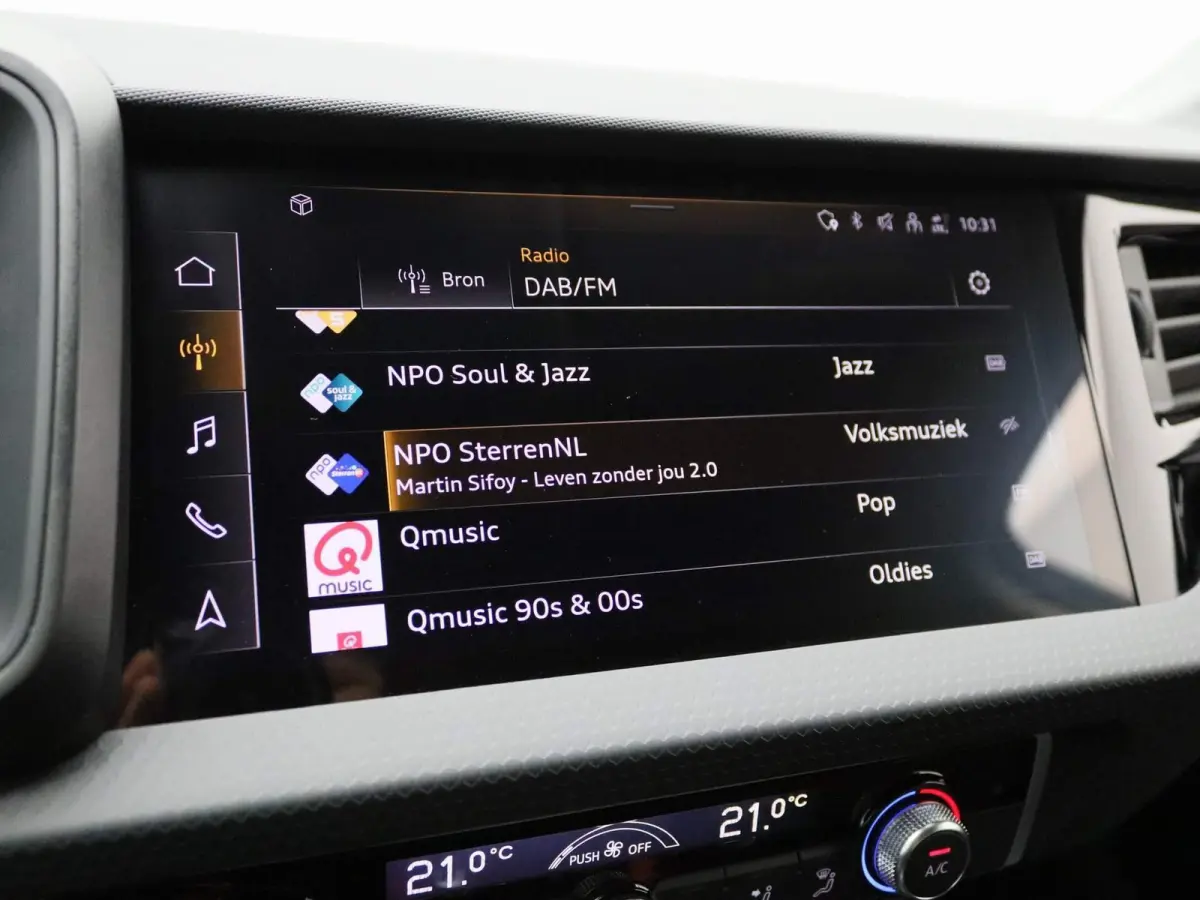 25 TFSI Pro Line Automaat | DAB | Virtual Cockpit | Cruise Control | Climate Control | Navigatie | Elektrisch inklapbare buitenspiegels | Parkeersensoren V+A |