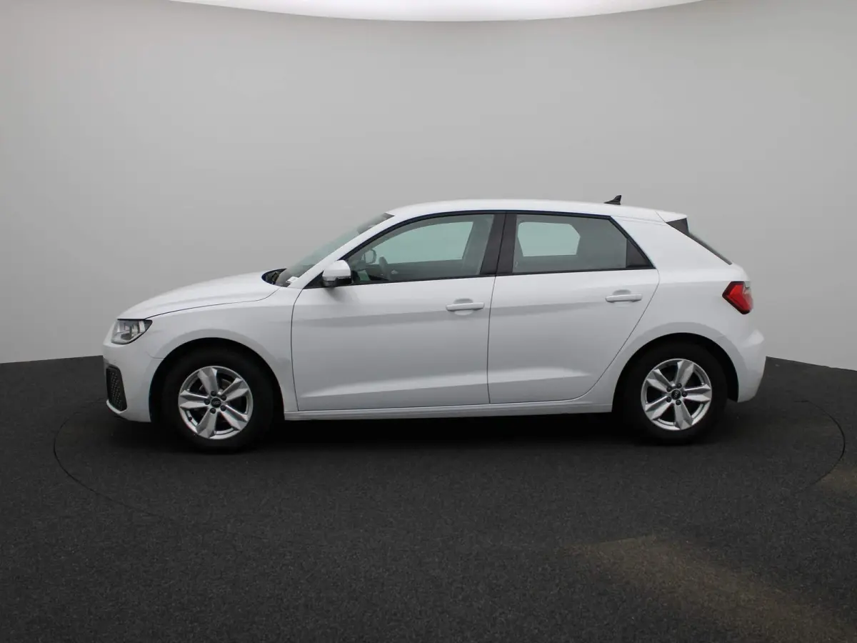 25 TFSI Pro Line Automaat | DAB | Virtual Cockpit | Cruise Control | Climate Control | Navigatie | Elektrisch inklapbare buitenspiegels | Parkeersensoren V+A |