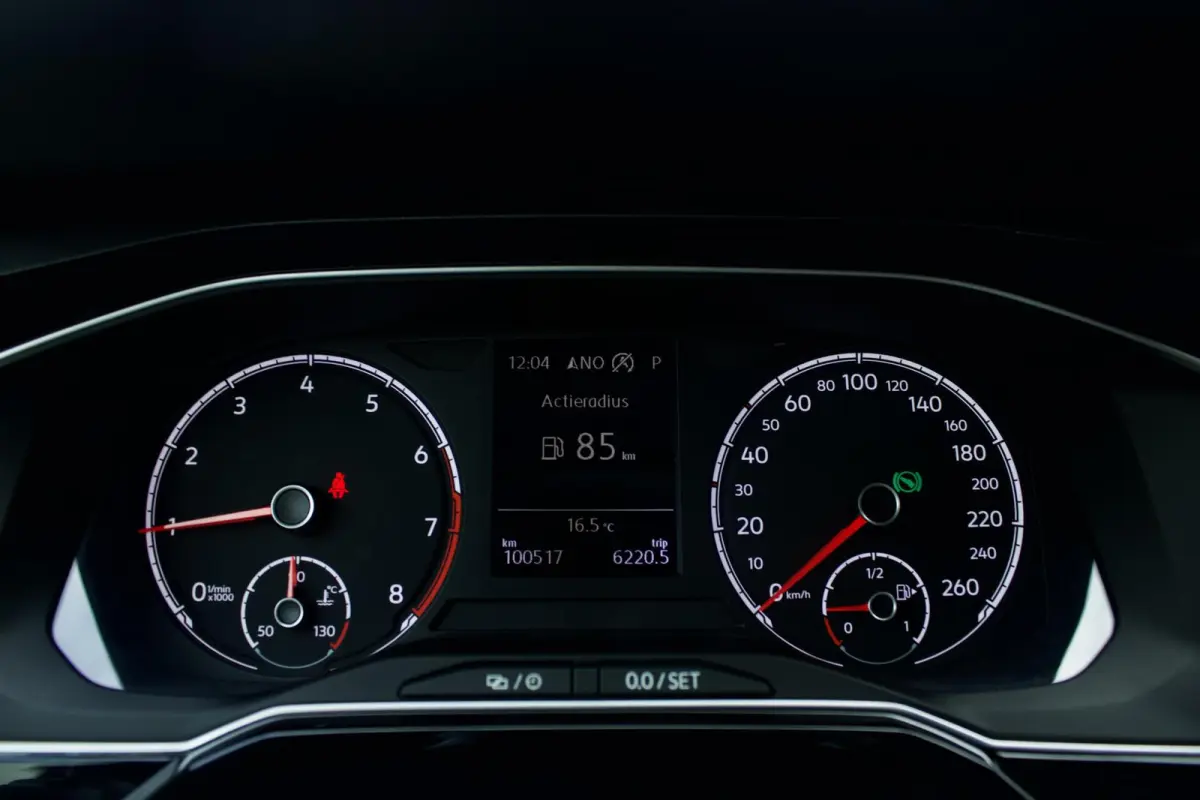 1.0 TSI Highline|3x R-LINE- DSG -LED -Camera