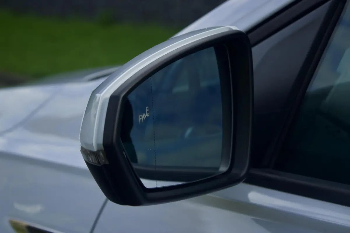 1.0 TSI Highline|3x R-LINE- DSG -LED -Camera
