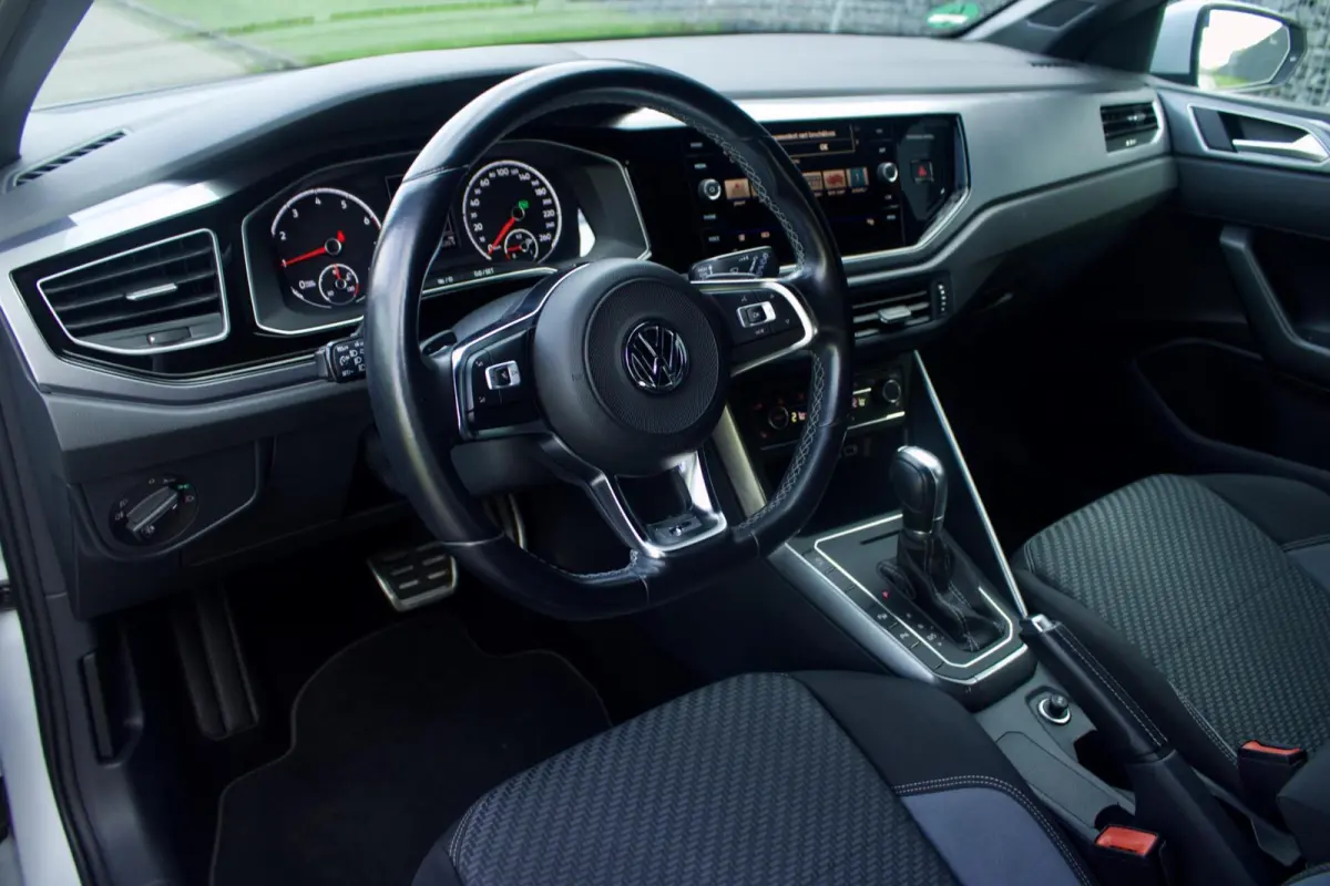 1.0 TSI Highline|3x R-LINE- DSG -LED -Camera