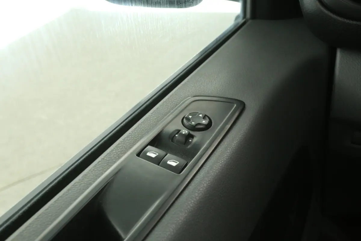 2.0 BlueHDI L2H1 | Clima | Cruise | Carmera | Carplay | 3 Ztis | Parkeersens.