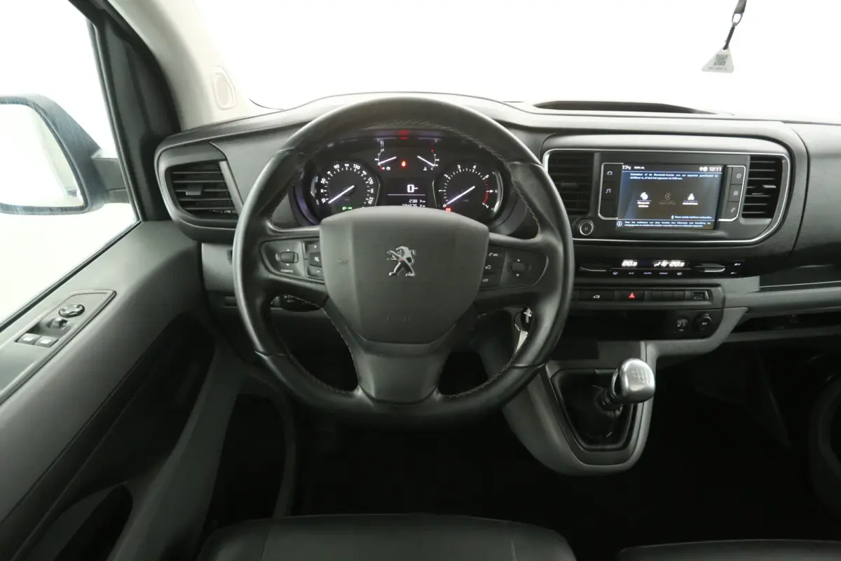 2.0 BlueHDI L2H1 | Clima | Cruise | Carmera | Carplay | 3 Ztis | Parkeersens.