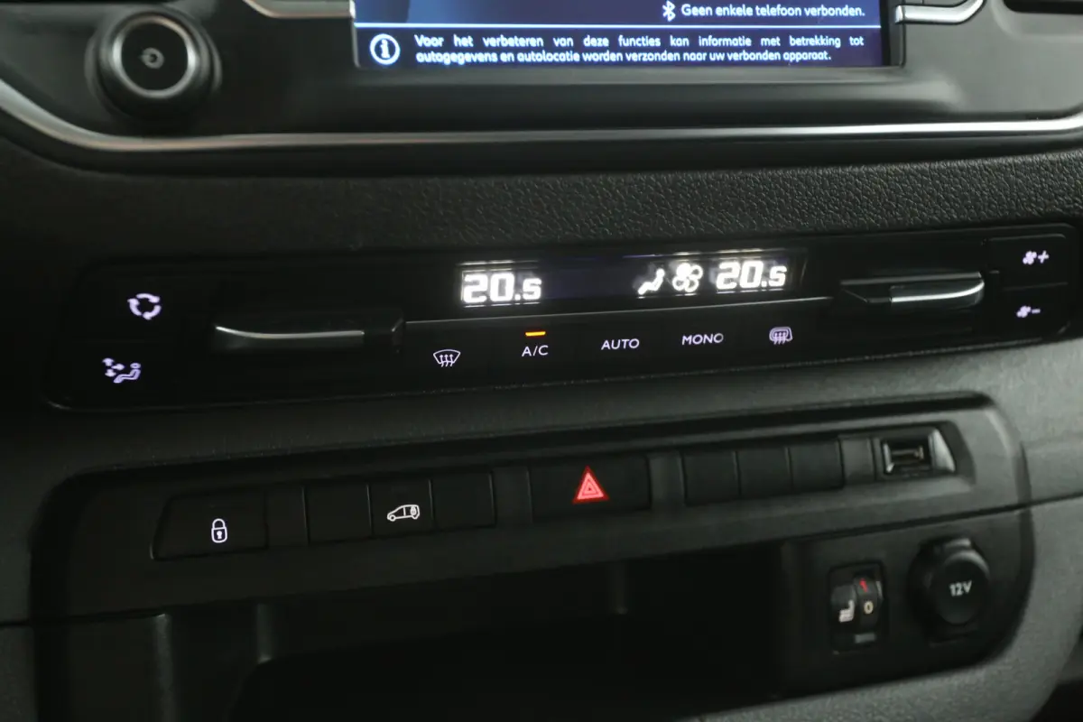 2.0 BlueHDI L2H1 | Clima | Cruise | Carmera | Carplay | 3 Ztis | Parkeersens.