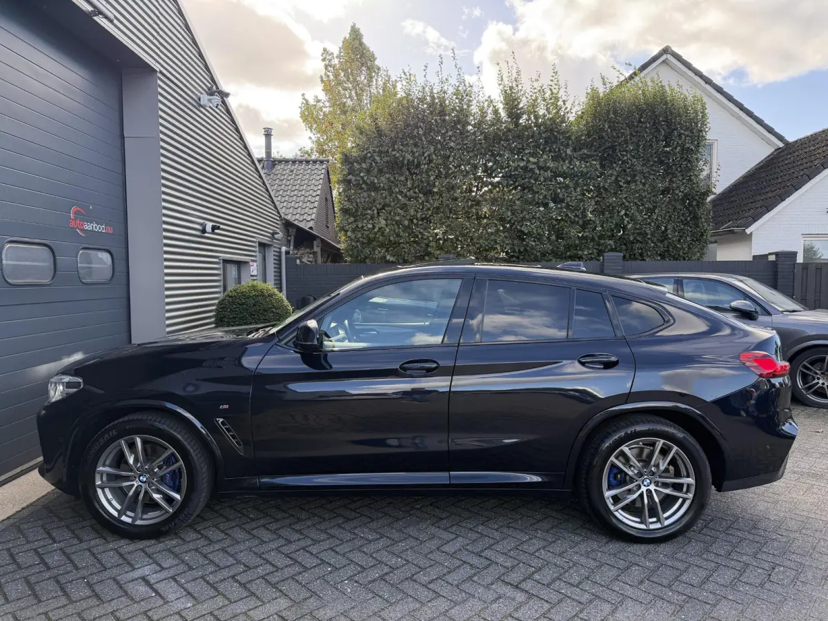 xDrive30i High Executive M-Sport | Panoramadak | Camera | Harmon Kardon | Elektrische Achterklep |