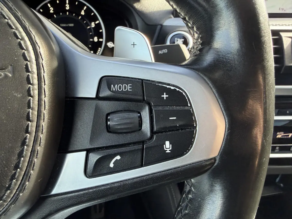 xDrive30i High Executive M-Sport | Panoramadak | Camera | Harmon Kardon | Elektrische Achterklep |