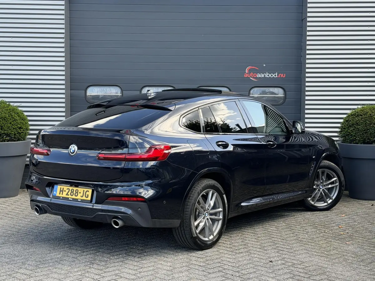 xDrive30i High Executive M-Sport | Panoramadak | Camera | Harmon Kardon | Elektrische Achterklep |
