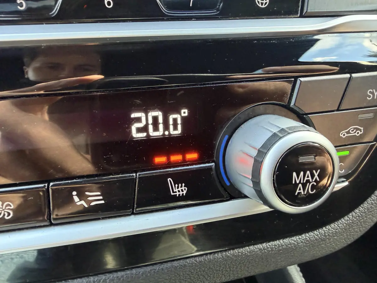 xDrive30i High Executive M-Sport | Panoramadak | Camera | Harmon Kardon | Elektrische Achterklep |