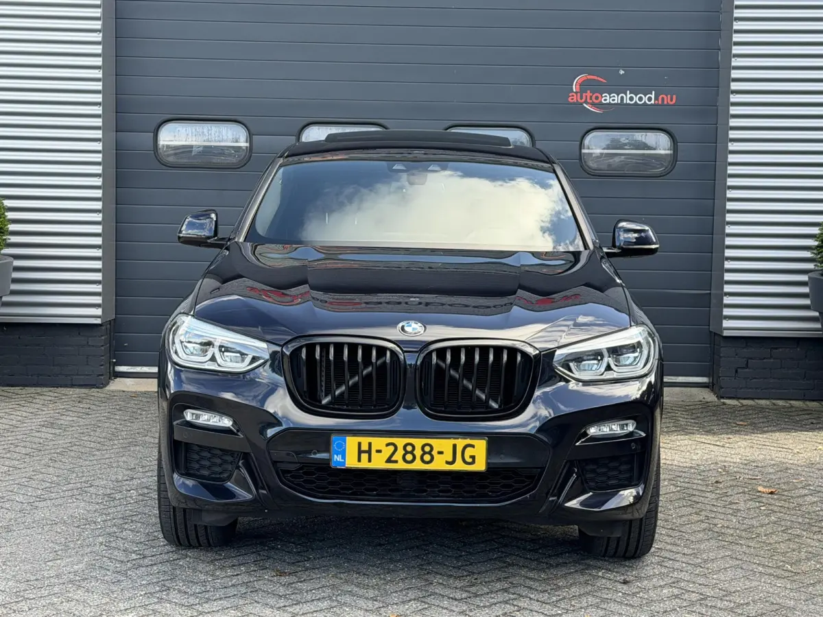 xDrive30i High Executive M-Sport | Panoramadak | Camera | Harmon Kardon | Elektrische Achterklep |