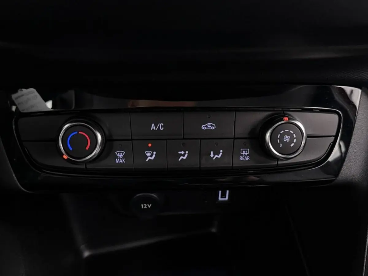 1.2 Turbo 100pk Camera/CarPlay/Led/Dab/Ac 1e eigenaar