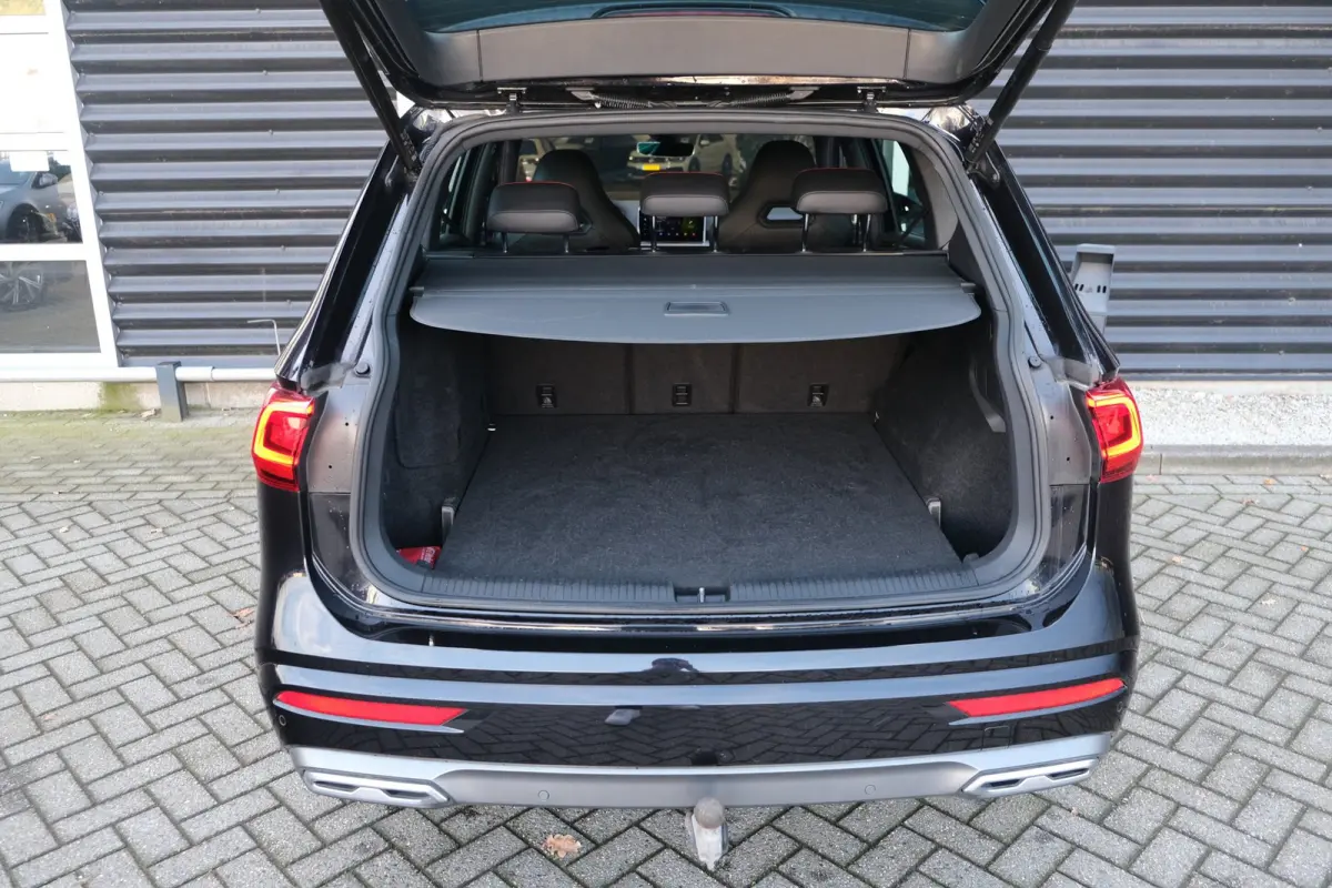 1.4 TSI e-Hybrid PHEV FR 245PK Trekhaak Led 360Cam Navi ACC Elek Achterklep