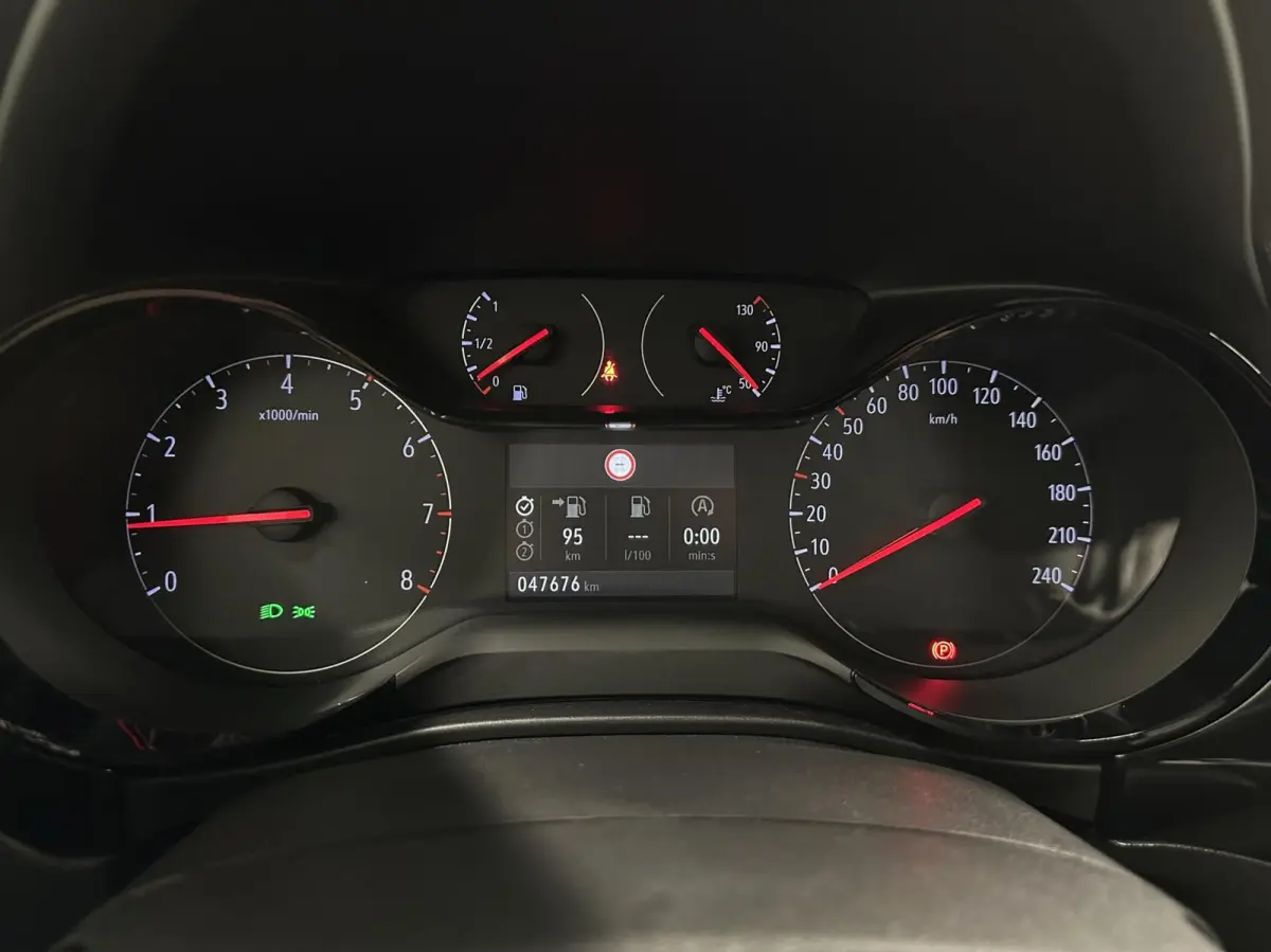 1.2 Edition 47000 KM NAP LM CARPLAY CAMERA