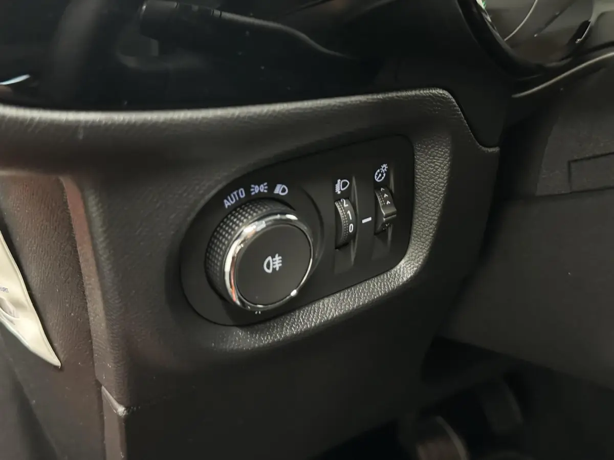 1.2 Edition 47000 KM NAP LM CARPLAY CAMERA