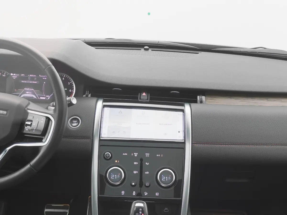 P300e 1.5 R-Dynamic HSE | PANO | CAMERA | MERIDIAN | STOELVERW. | TREKHAAK