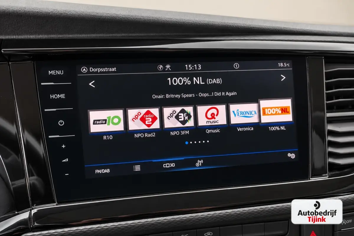 2.0 TDI L2H1 150PK DSG DC Bulli | ACC | 2x Schuifdeur | LED | Virtual | Trekhaak | Sluithulp | Camera | App-connect | LMV |