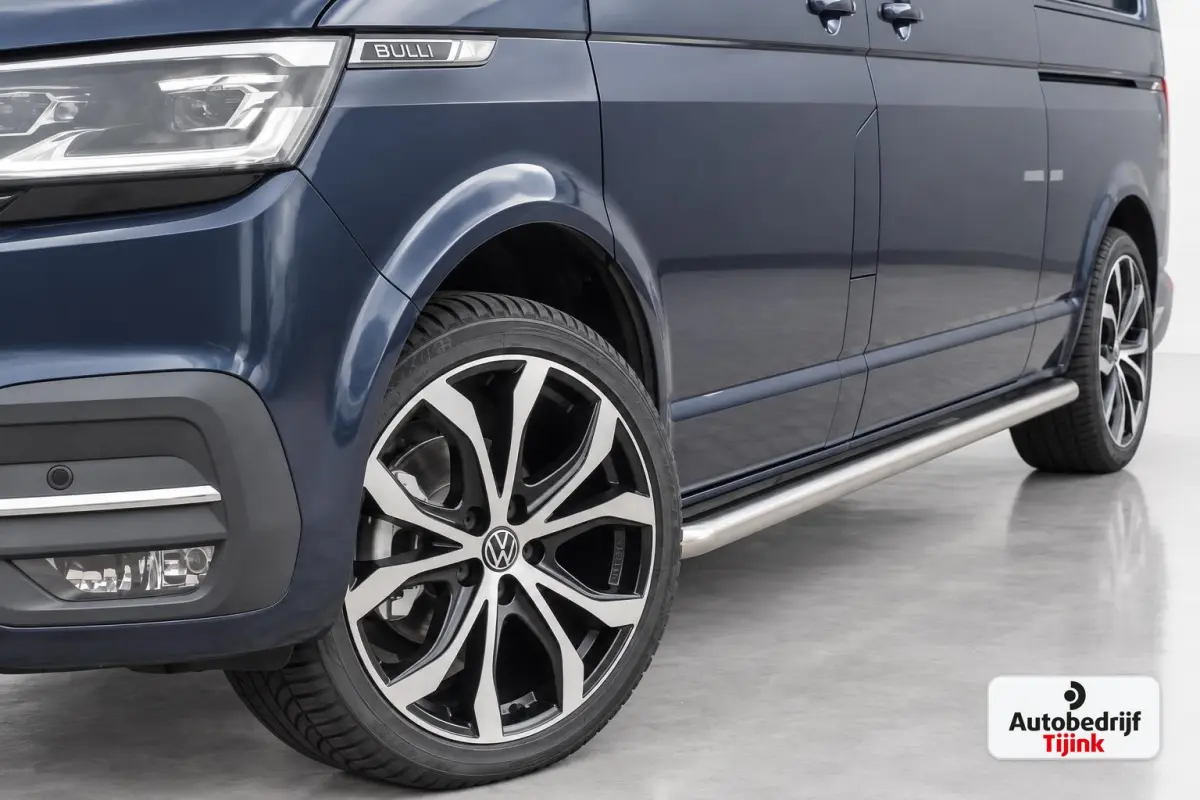 2.0 TDI L2H1 150PK DSG DC Bulli | ACC | 2x Schuifdeur | LED | Virtual | Trekhaak | Sluithulp | Camera | App-connect | LMV |