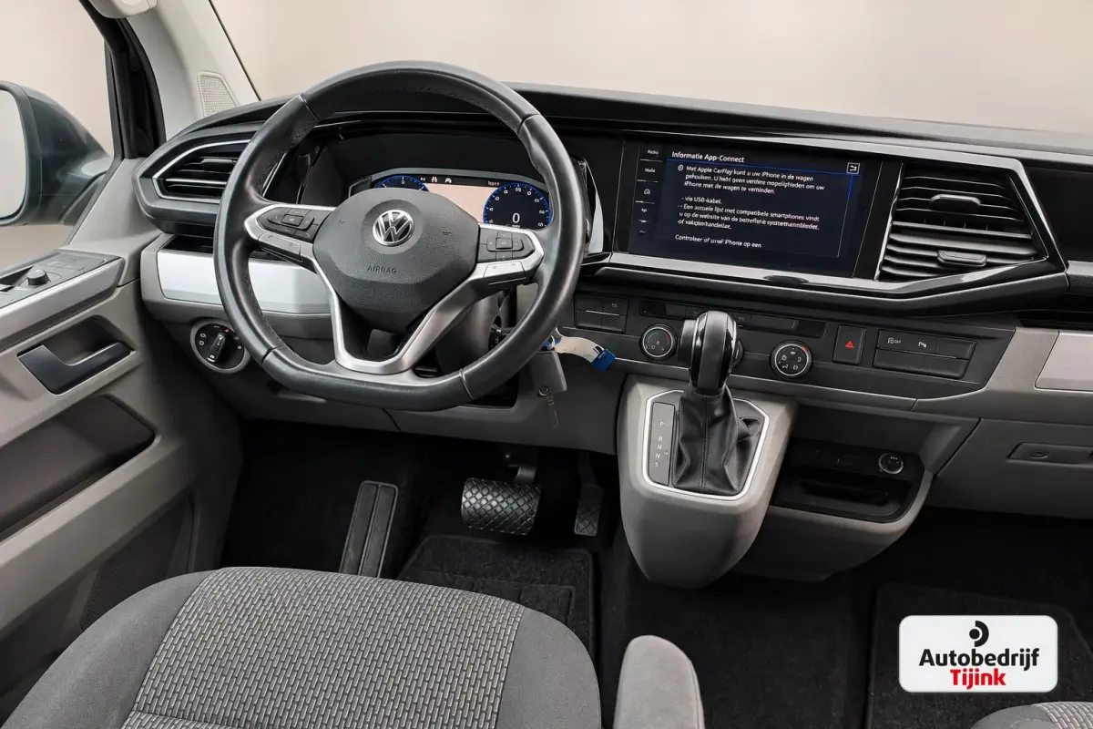 2.0 TDI L2H1 150PK DSG DC Bulli | ACC | 2x Schuifdeur | LED | Virtual | Trekhaak | Sluithulp | Camera | App-connect | LMV |