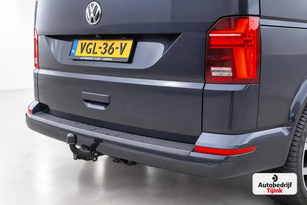 2.0 TDI L2H1 150PK DSG DC Bulli | ACC | 2x Schuifdeur | LED | Virtual | Trekhaak | Sluithulp | Camera | App-connect | LMV |