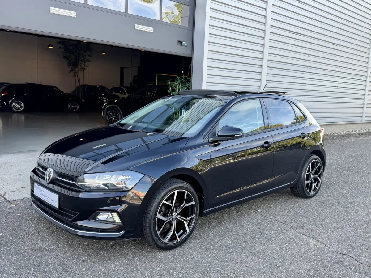 1.0 TSI Highline Panodak|PDC|Climate|Media Zwart!