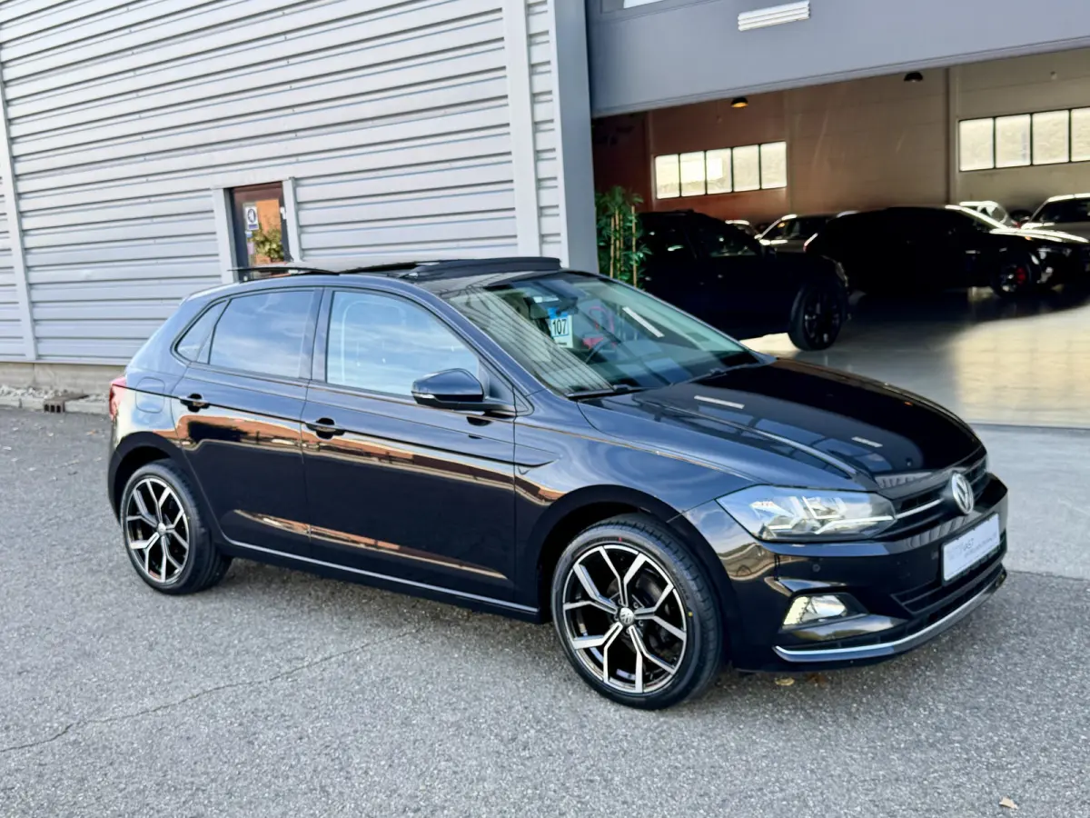 1.0 TSI Highline Panodak|PDC|Climate|Media Zwart!