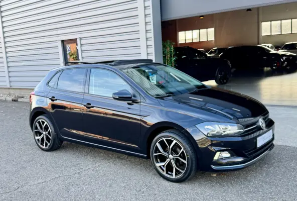 1.0 TSI Highline Panodak|PDC|Climate|Media Zwart!