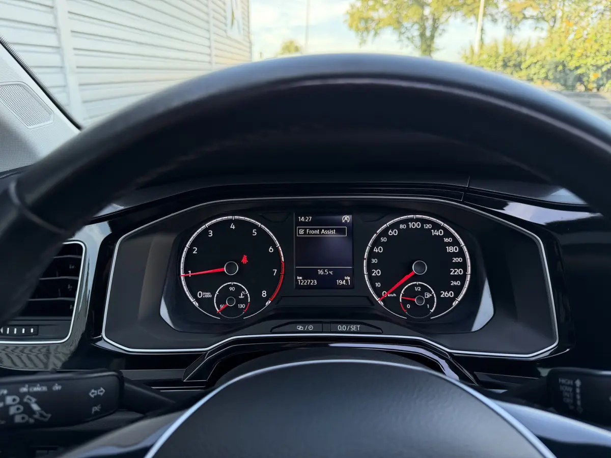 1.0 TSI Highline Panodak|PDC|Climate|Media Zwart!