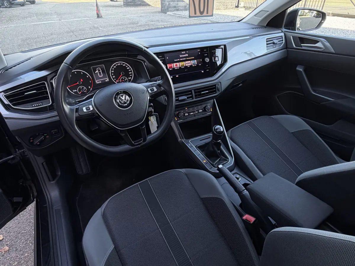1.0 TSI Highline Panodak|PDC|Climate|Media Zwart!