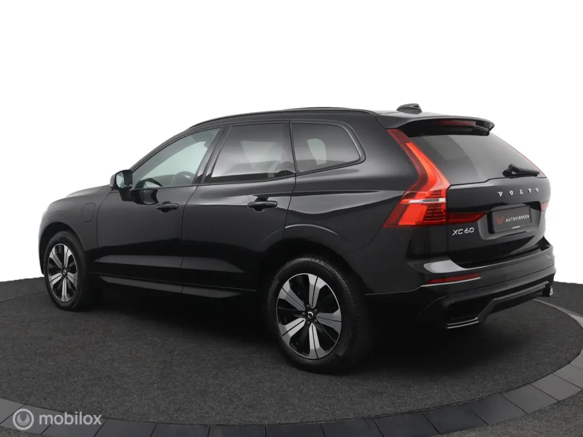 2.0 T8 Plug-in hybrid AWD Plus Dark |Pilot Assist | Harman Kardon | Pano | Leder | Stoel - Stuurverwarming
