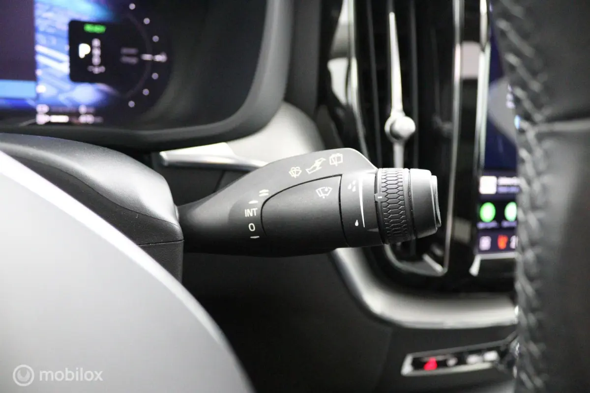 2.0 T8 Plug-in hybrid AWD Plus Dark |Pilot Assist | Harman Kardon | Pano | Leder | Stoel - Stuurverwarming