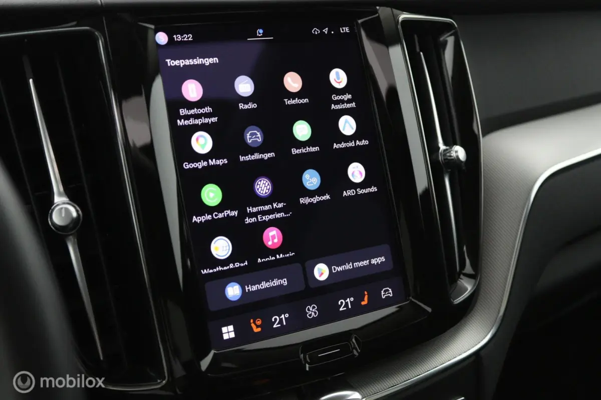 2.0 T8 Plug-in hybrid AWD Plus Dark |Pilot Assist | Harman Kardon | Pano | Leder | Stoel - Stuurverwarming