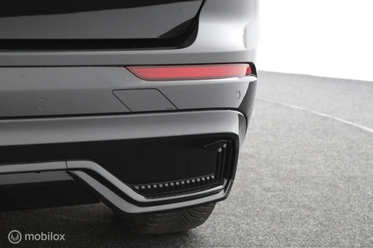 2.0 T8 Plug-in hybrid AWD Plus Dark |Pilot Assist | Harman Kardon | Pano | Leder | Stoel - Stuurverwarming