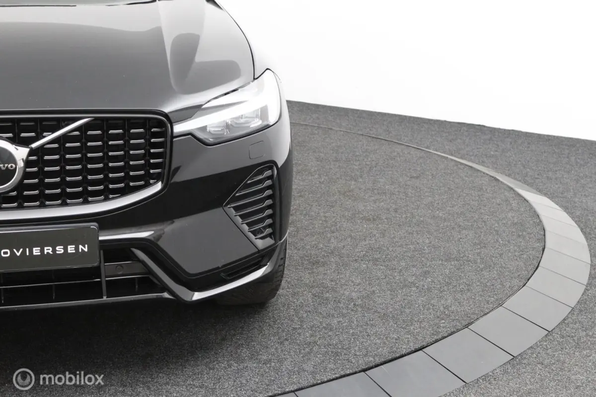 2.0 T8 Plug-in hybrid AWD Plus Dark |Pilot Assist | Harman Kardon | Pano | Leder | Stoel - Stuurverwarming