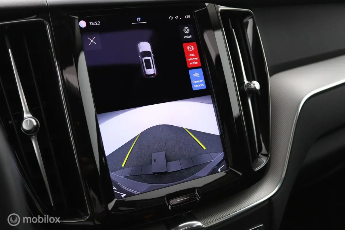 2.0 T8 Plug-in hybrid AWD Plus Dark |Pilot Assist | Harman Kardon | Pano | Leder | Stoel - Stuurverwarming