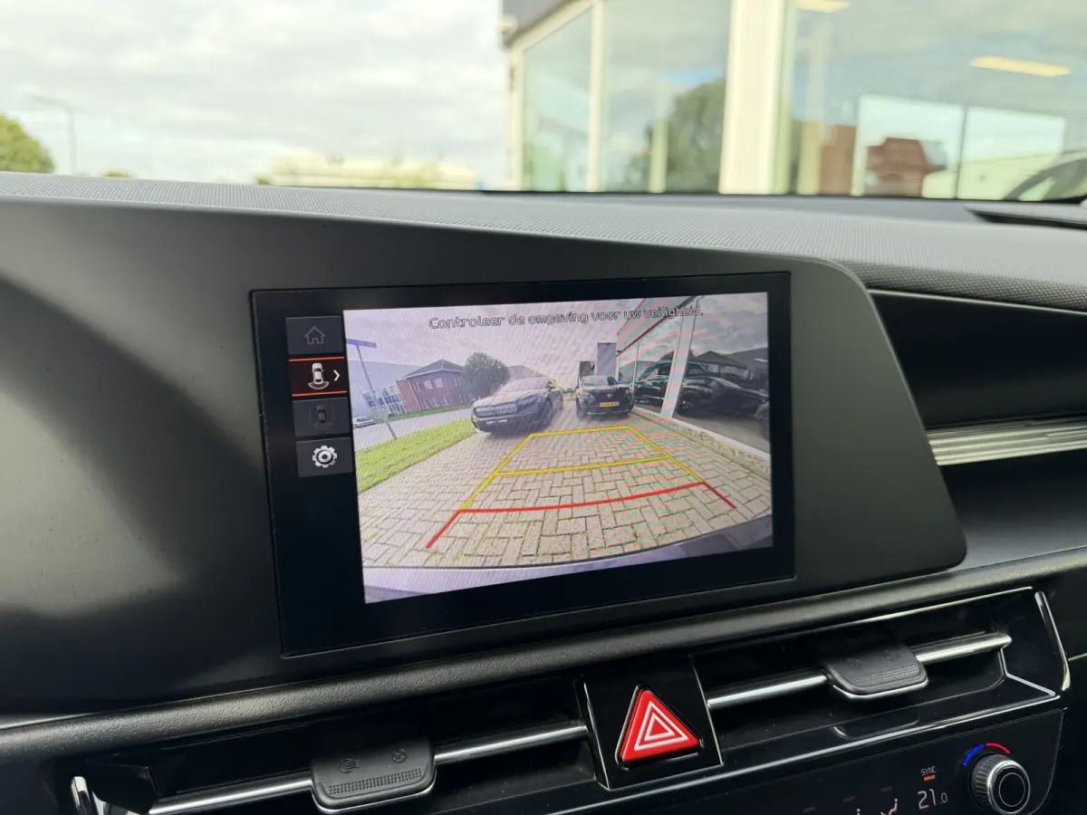 1.6 GDi PHEV DynamicLine Camera | Assistentiepakket
