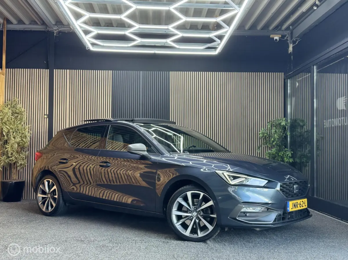 1.4 TSI eHybrid FR|Pano|Led|Cam|Acc|Navi|FR