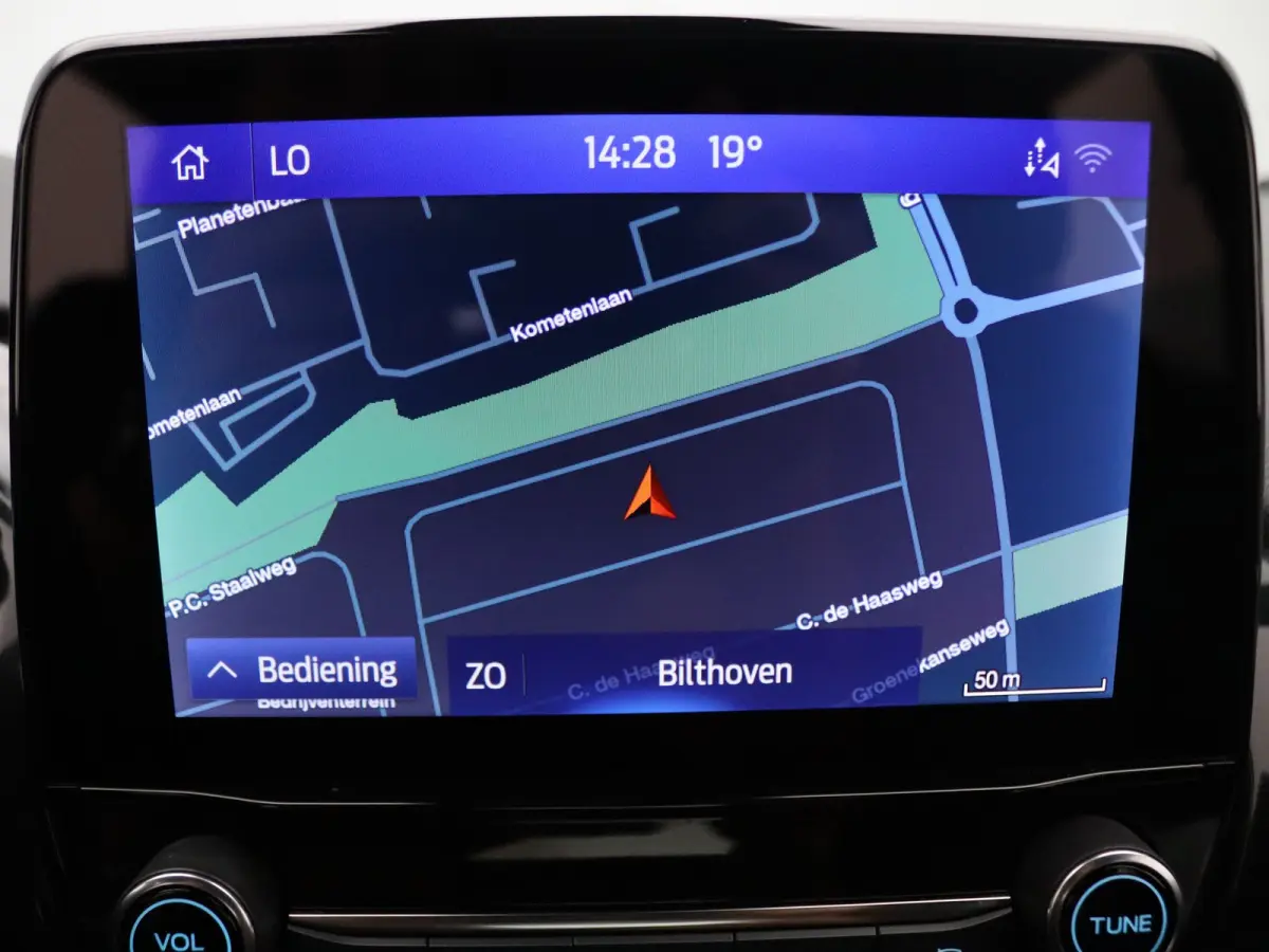125pk EcoBoost Hybrid ST-Line Apple Carplay/Android Auto | Climate