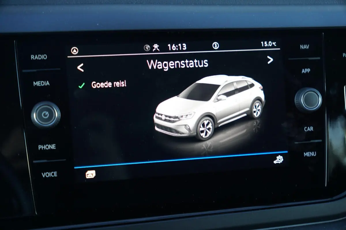 1.0 TSI 115pk R-Line Business | Dodehoek Detectie | Parkeersensoren V+A | Apple Carplay & Android Auto