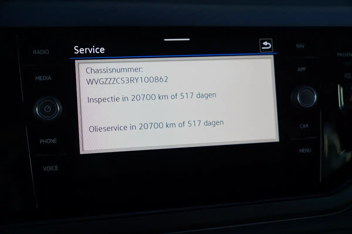 1.0 TSI 115pk R-Line Business | Dodehoek Detectie | Parkeersensoren V+A | Apple Carplay & Android Auto
