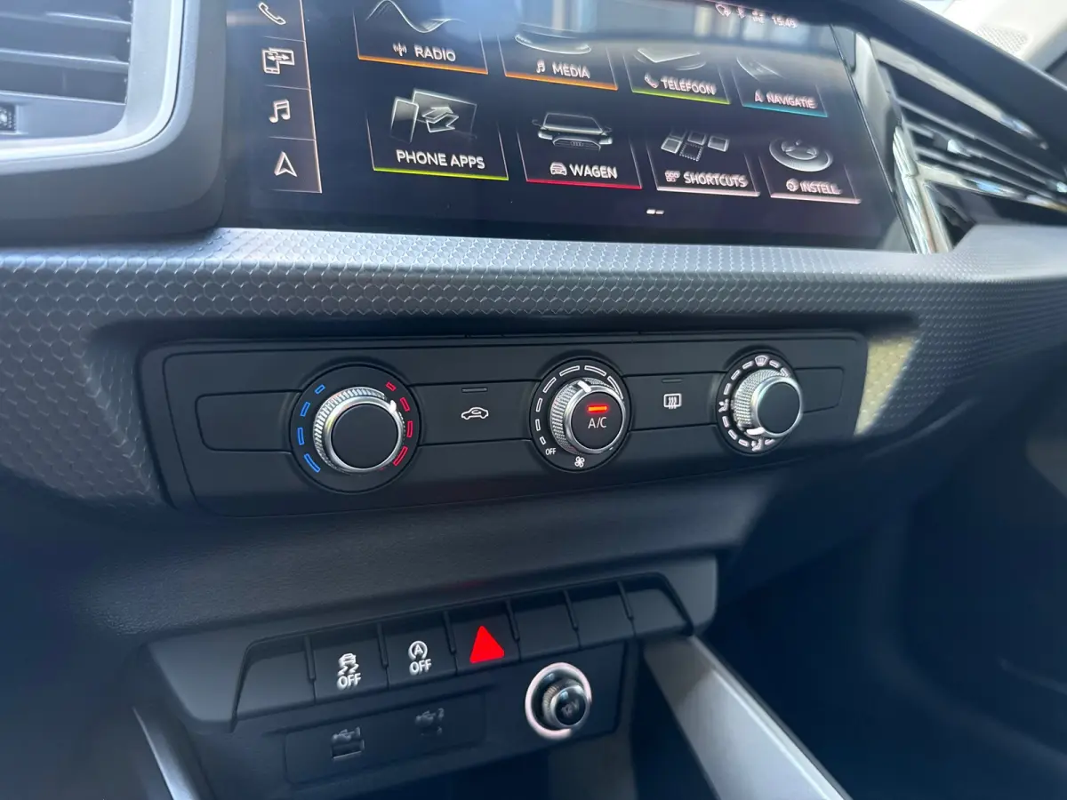 30 TFSI Pro Line | NAP | Full LED | 116PK! | Apple Carplay | PDC | All-season | Cruise | Virtual |