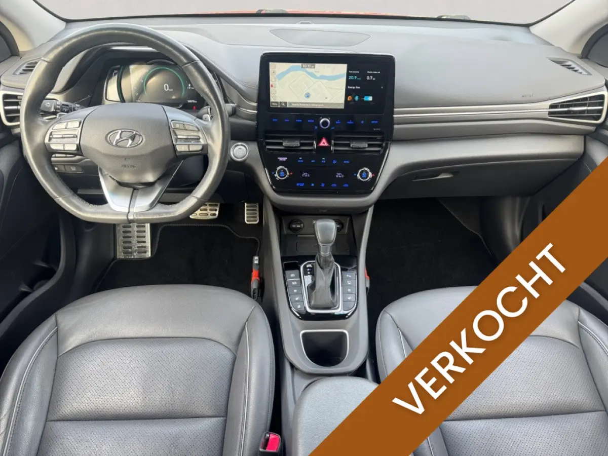 1.6 GDi Premium +